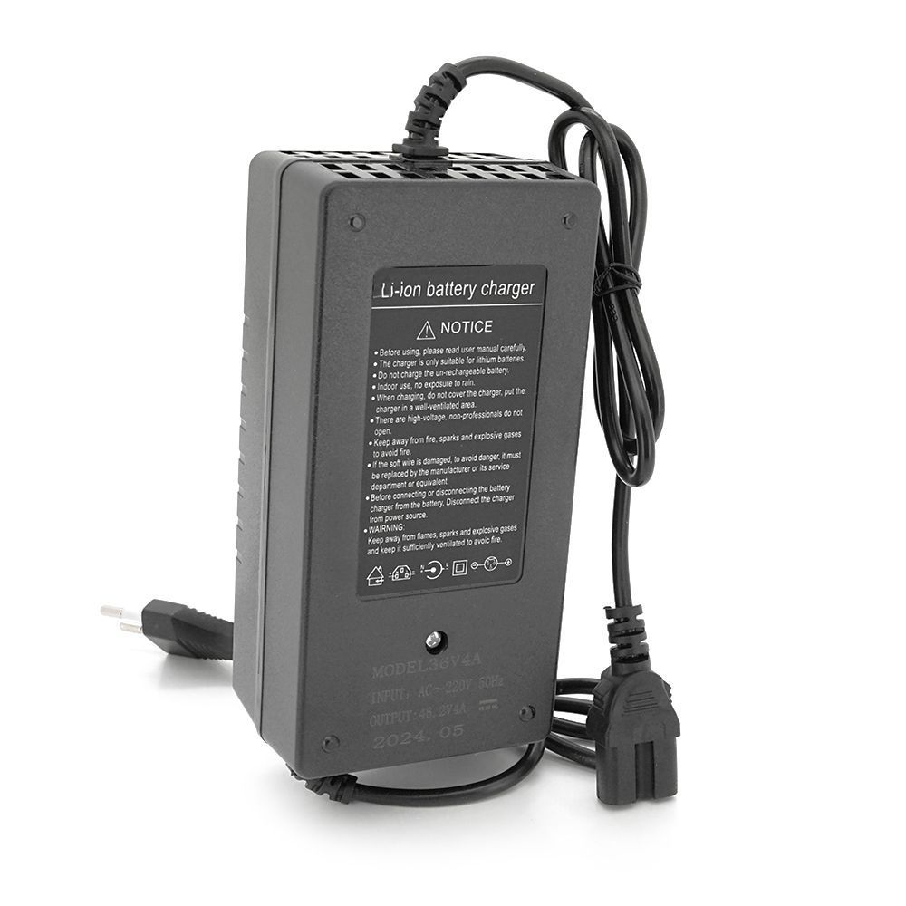 Зарядний пристрій для акумуляторів Li-ion 46.2V,11S,4A. штекер Triangle plug (T-tipe / IEC / C13 N+L-)160x73x45mm Voltronic купити в Україні