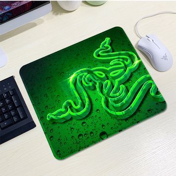 Килимок 200*240 тканинний RAZER 5, товщина 2 мм, колір Green, Пакет Voltronic купити в Україні