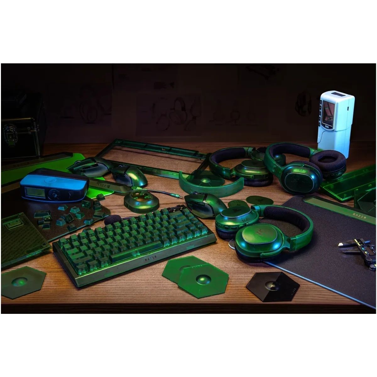 Клавіатура RAZER BlackWidow V4 75%, Phantom Green (RZ03-05003300-R3M1) Razer купити в Україні