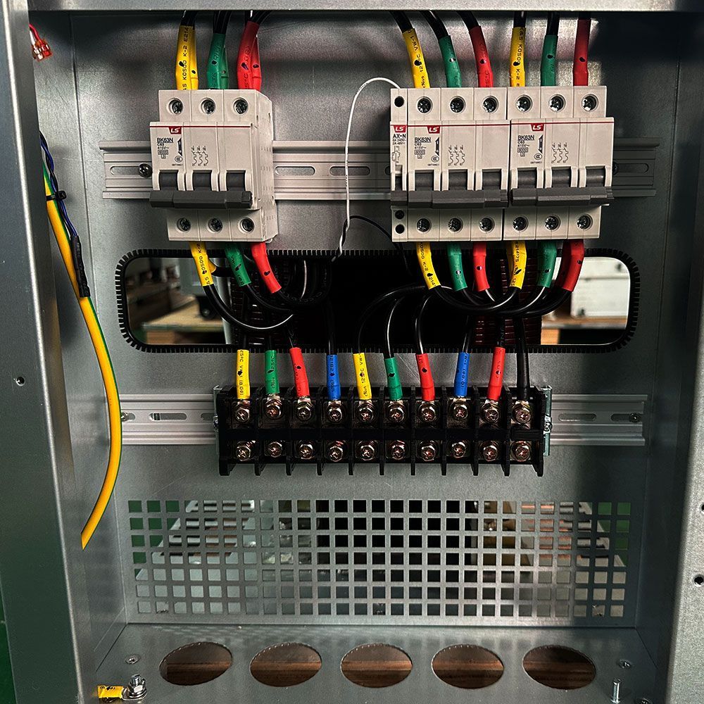 ИБП ONLine 3-ФАЗЫ RITAR GP33-30KL, 384Vdc, 30KVA / 24KW, под внешний АКБ, вход 3 фазы-выход 1 фаза (480*930*1140), 200кг Ritar купить в Украине